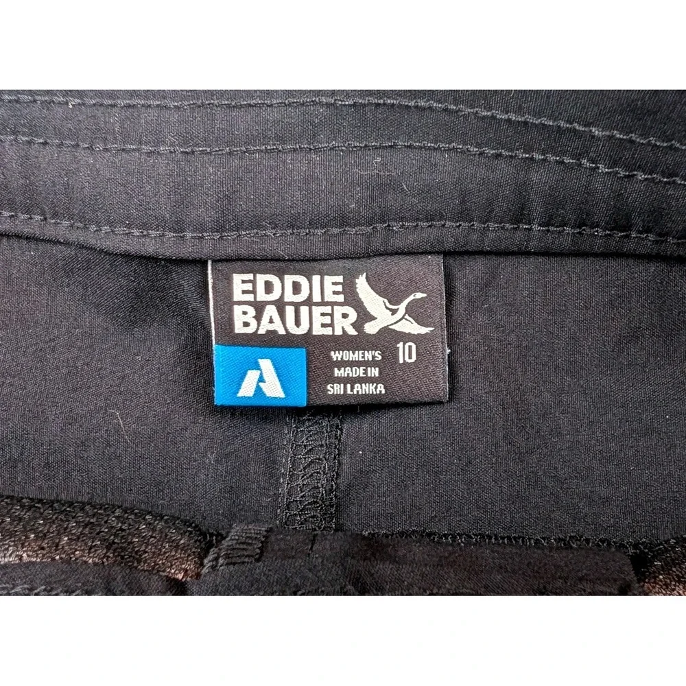 Eddie Bauer Ranier Womens 10 Guide Pro Shorts Black Hiking Outdoor 0201 - Picture 3 of 5